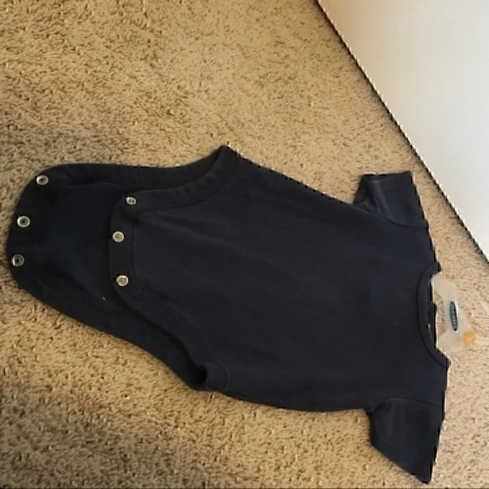 6-12 months Old Navy onesies both navy blue